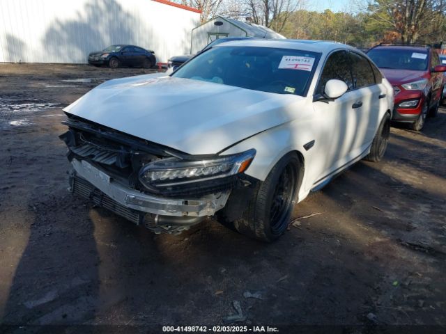 1HGCV2F91JA028192 Honda Accord Touring 2.0t