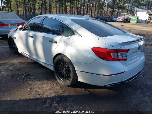 1HGCV2F91JA028192 Honda Accord Touring 2.0t