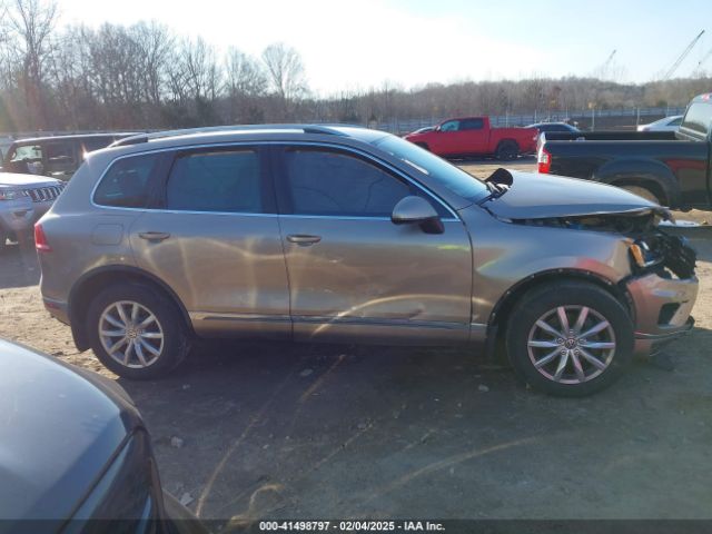 WVGEF9BP0GD003241 Volkswagen Touareg Vr6 Sport