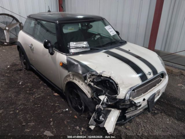 2008 MINI COOPER WMWMF33548TT61313