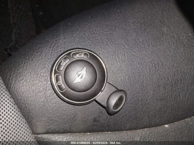 2008 MINI COOPER WMWMF33548TT61313 Photo 10