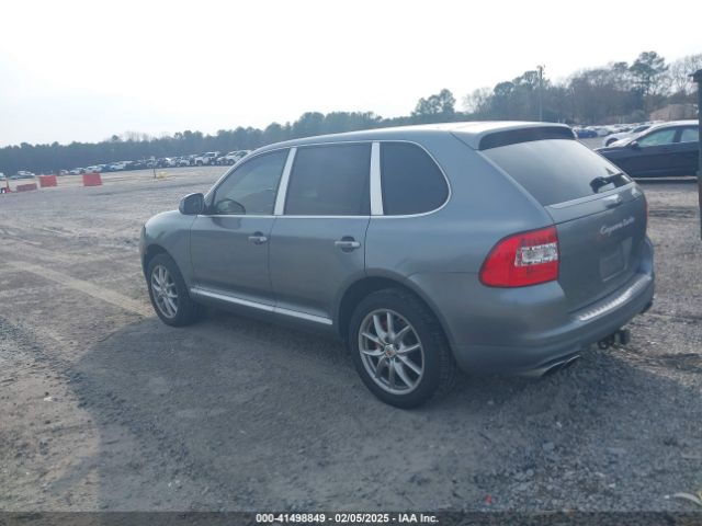 2006 PORSCHE CAYENNE WP1AC29P16LA90966 Photo 2