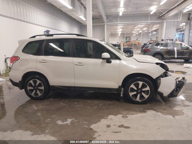 Subaru Forester 2.5i Limited 2018 JF2SJAJCXJH402973 Image 13