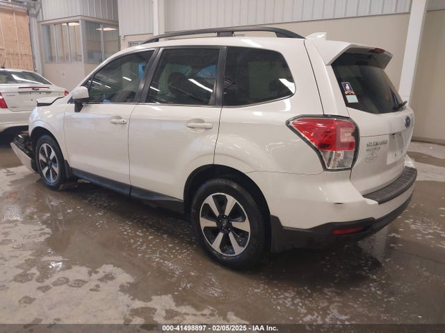 Subaru Forester 2.5i Limited 2018 JF2SJAJCXJH402973 Image 3