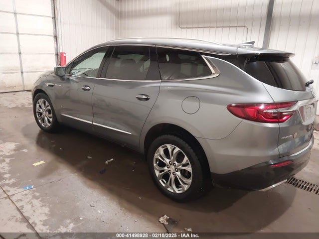 5GAEVCKW7JJ163686 Buick Enclave Avenir
