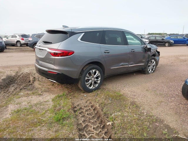 5GAEVCKW7JJ163686 Buick Enclave Avenir