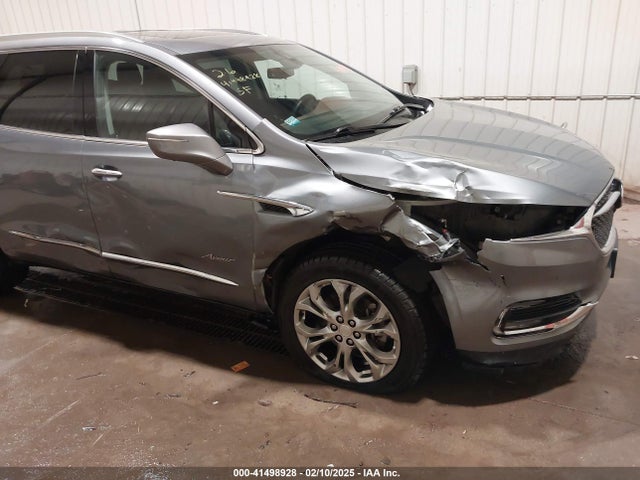 5GAEVCKW7JJ163686 Buick Enclave Avenir