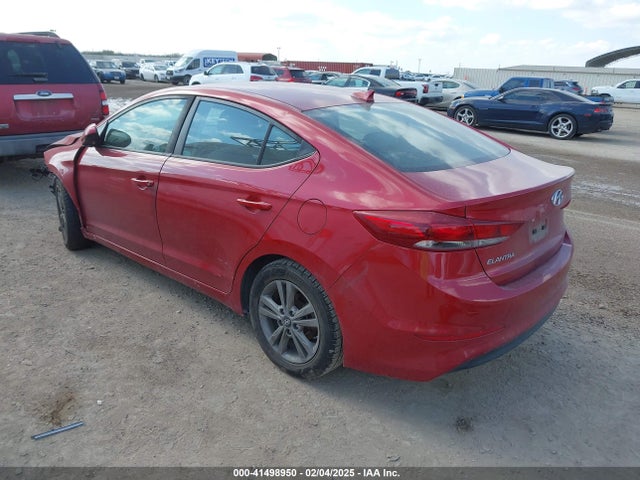 5NPD84LF7JH242208 Hyundai ELANTRA SEL