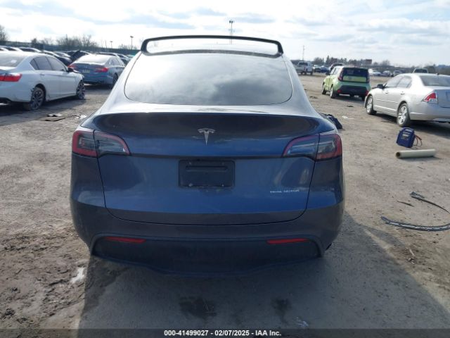7SAYGDEE2PF853377 Tesla Model Y