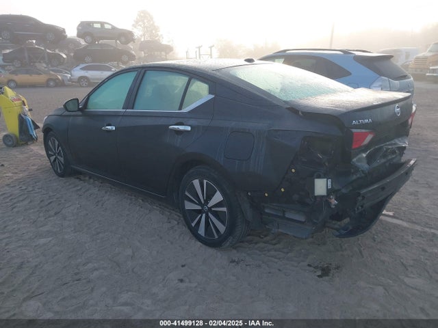 1N4BL4DV6MN388332 Nissan Altima Sv Fwd
