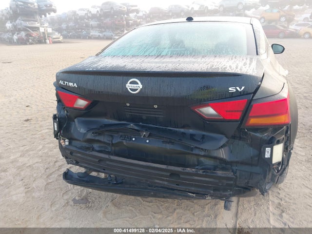 1N4BL4DV6MN388332 Nissan Altima Sv Fwd
