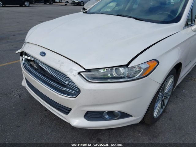 3FA6P0LU8ER224215 Ford Fusion Hybrid Se