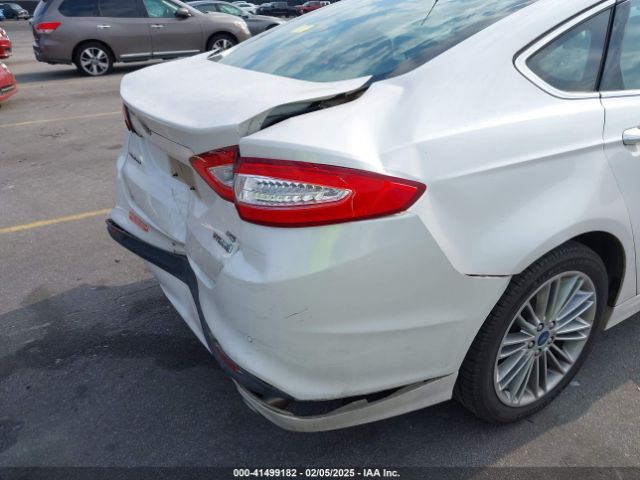 3FA6P0LU8ER224215 Ford Fusion Hybrid Se