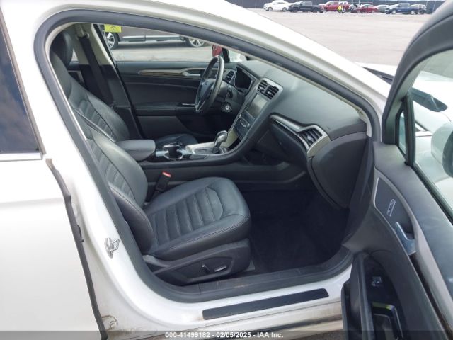 3FA6P0LU8ER224215 Ford Fusion Hybrid Se