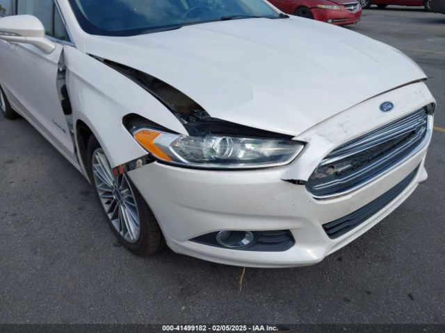 3FA6P0LU8ER224215 Ford Fusion Hybrid Se