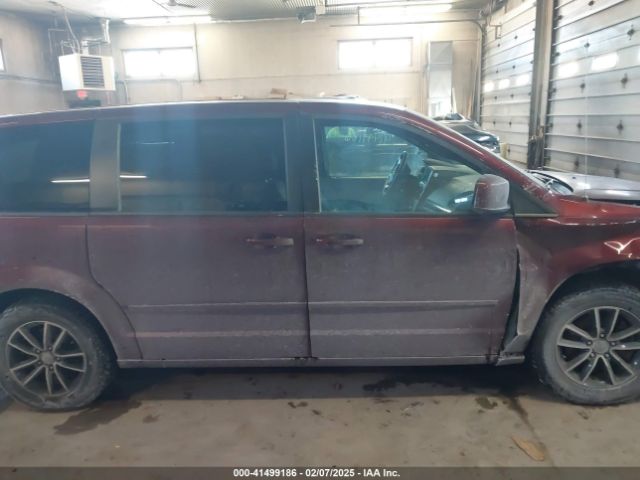 2C4RDGCG1HR694695 Dodge Grand Caravan Sxt