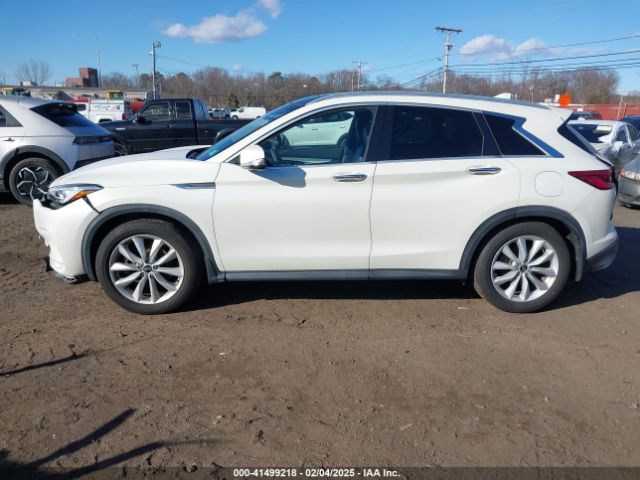 3PCAJ5M3XKF111873 Infiniti Qx50 Essential