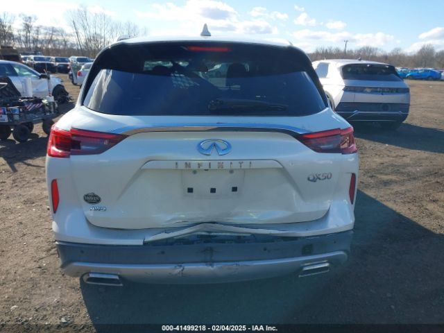 3PCAJ5M3XKF111873 Infiniti Qx50 Essential
