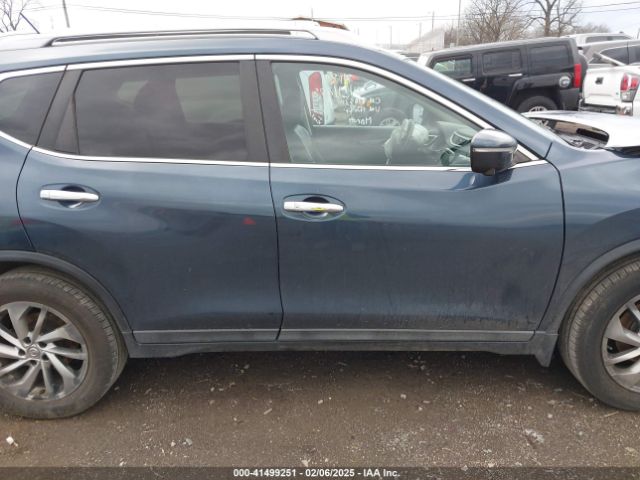 5N1AT2MT9FC771667 Nissan Rogue Sl