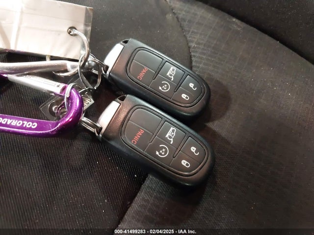 Jeep Cherokee Latitude 2015 1C4PJMCBXFW605794 Image 11