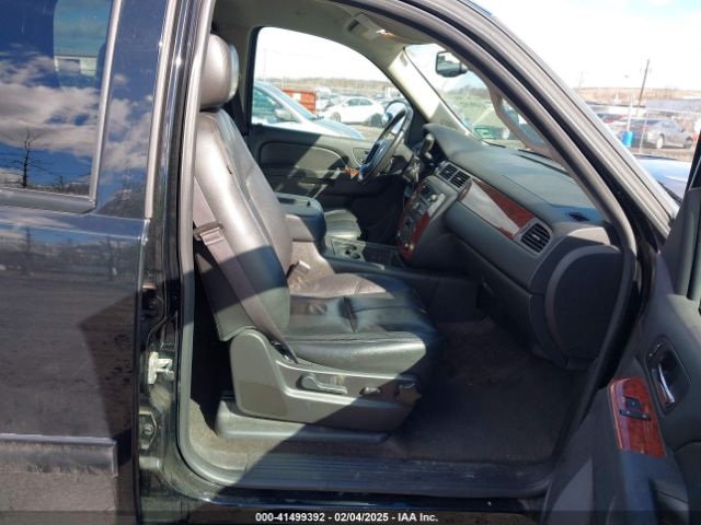1GNSKJE78ER215604 Chevrolet Suburban 1500 Lt