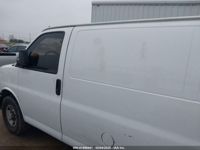 1GCWGFBA7E1133614 Chevrolet Express 2500 Work Van