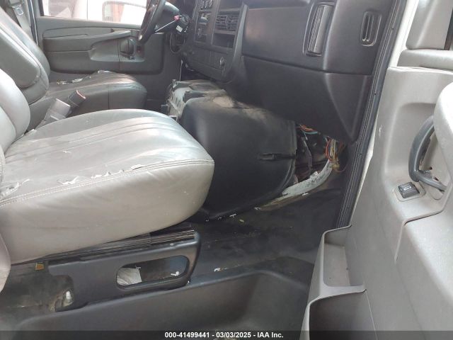 1GCWGFBA7E1133614 Chevrolet Express 2500 Work Van