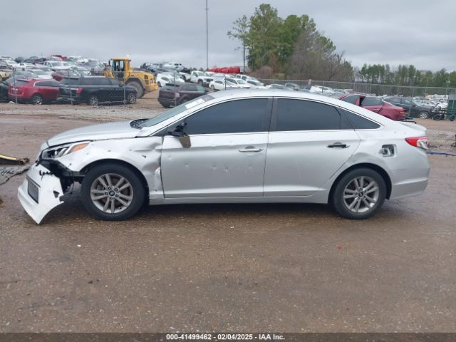 5NPE24AF8FH177319 Hyundai SONATA SE