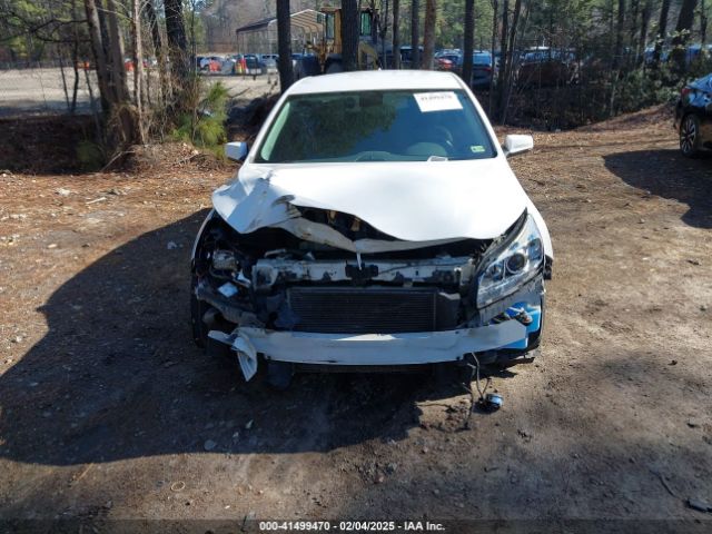 1G11E5SLXEF284566 Chevrolet MALIBU 2LT