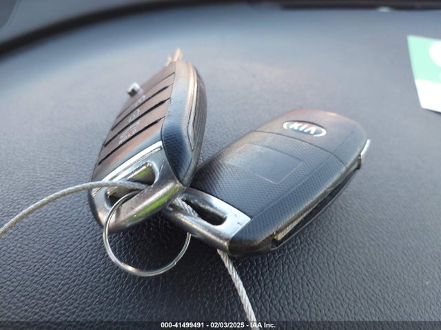 KIA Optima Lx 2016 5XXGT4L35GG034723 Image 11