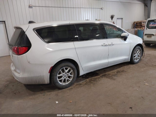 Chrysler Voyager 2022 2C4RC1CG6NR103403 Image 20