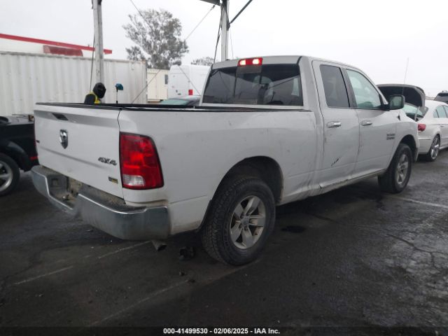 1C6RR7GG5JS353095 RAM 1500 Slt  4x4 6'4 Box