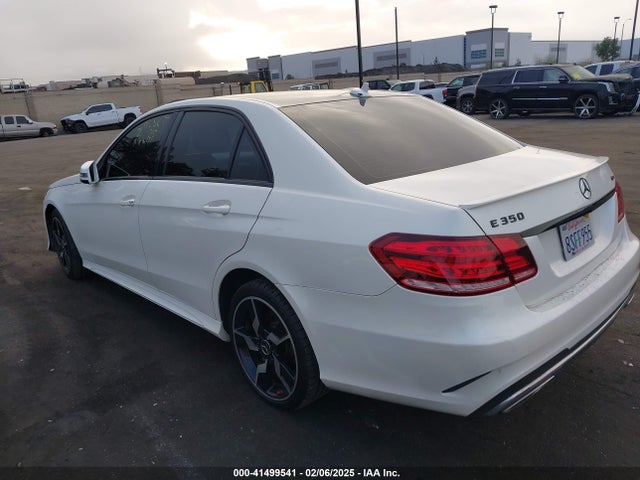 Mercedes-Benz 2014 2014 WDDHF5KB1EA863216 Image 3