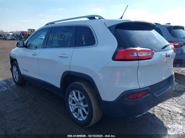 Jeep Cherokee Latitude 2015 1C4PJLCS8FW643051 Image 3