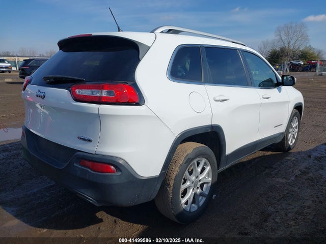 Jeep Cherokee Latitude 2015 1C4PJLCS8FW643051 Image 4