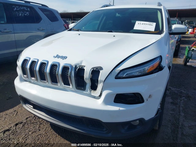 Jeep Cherokee Latitude 2015 1C4PJLCS8FW643051 Image 6