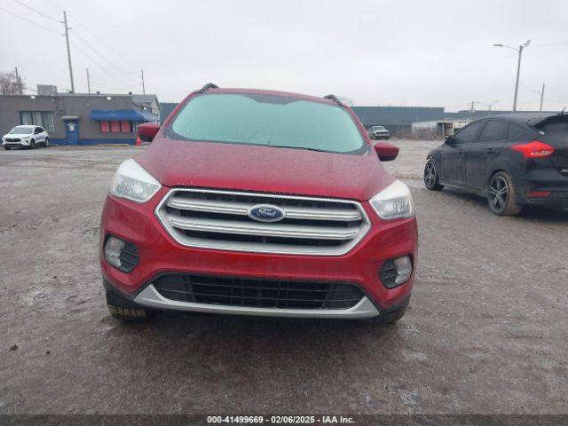 1FMCU0GD3JUC28526 Ford ESCAPE SE