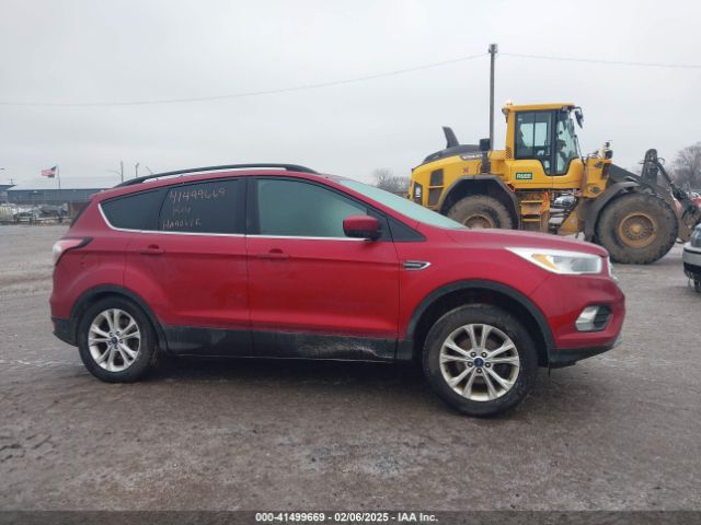 1FMCU0GD3JUC28526 Ford ESCAPE SE