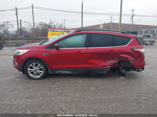 1FMCU0GD3JUC28526 Ford ESCAPE SE