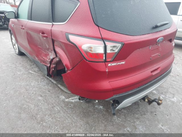 1FMCU0GD3JUC28526 Ford ESCAPE SE