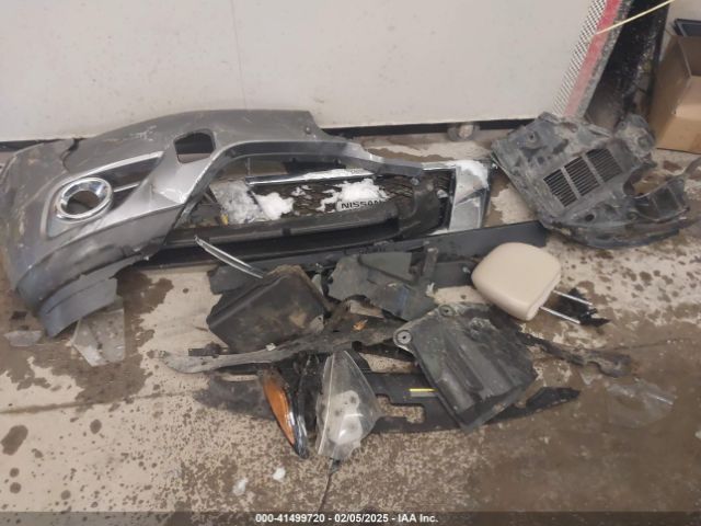 5N1AR2MM0FC633586 Nissan Pathfinder Sl