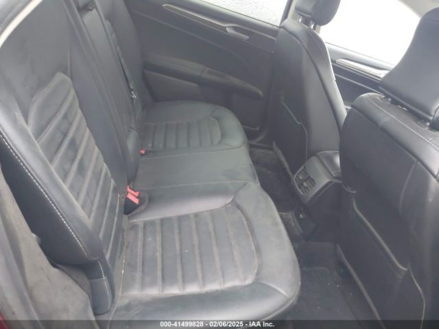 3FA6P0HDXHR405619 Ford FUSION SE