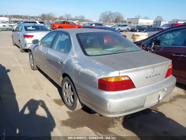 41499870 :رقم المزاد ، 19UUA5645XA042031 vin ، 1999 Acura Tl 3.2 مزاد بيع