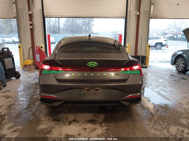 5NPLS4AG9MH007063 Hyundai ELANTRA SEL