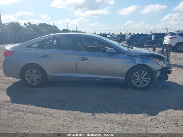 Hyundai SONATA SE 2016 5NPE24AF5GH287472 Image 14