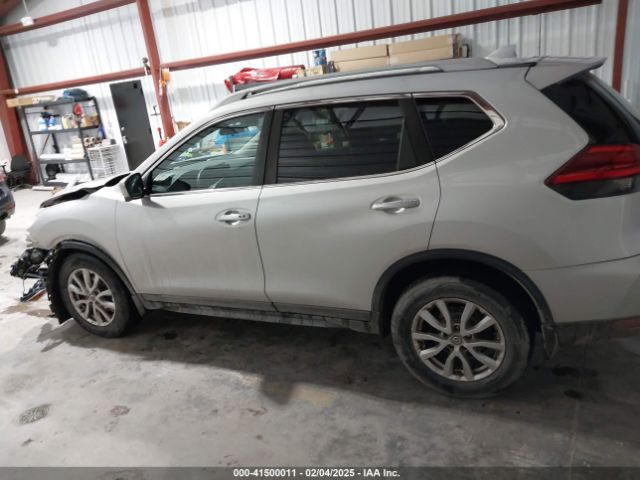 5N1AT2MV4HC866786 Nissan ROGUE SV
