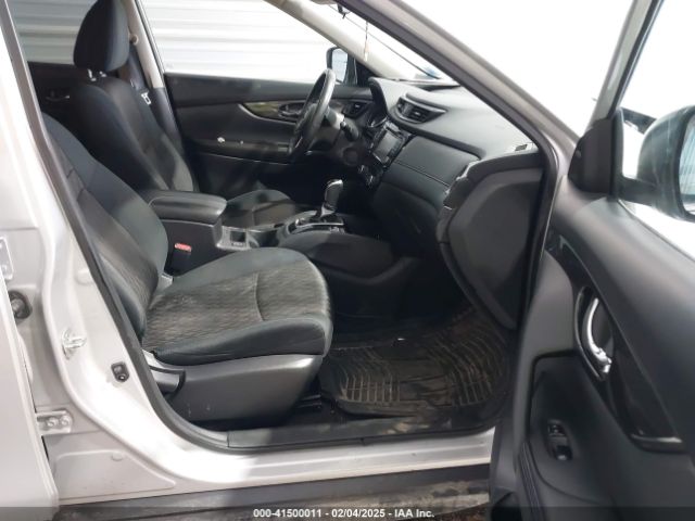 5N1AT2MV4HC866786 Nissan ROGUE SV