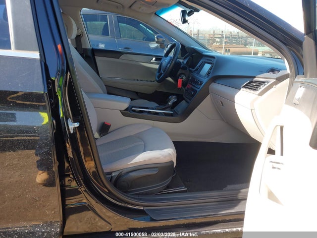 Hyundai SONATA SE 2017 5NPE24AF9HH499602 Image 5