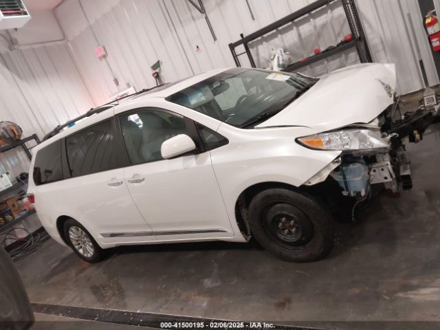 5TDYK3DCXFS553554 Toyota Sienna Xle/limited