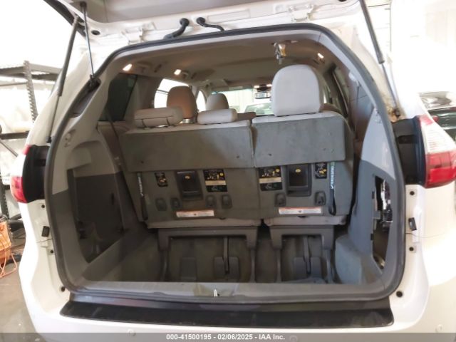 5TDYK3DCXFS553554 Toyota Sienna Xle/limited